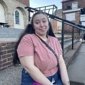 Meet your Posher, Kayla